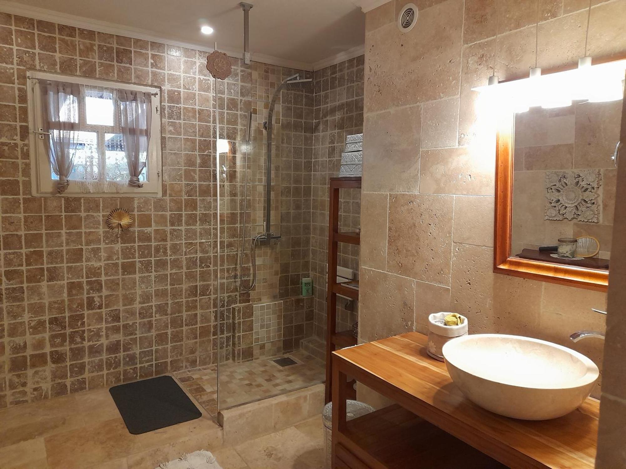 Le Val Rambaud Bed & Breakfast Saint-Denis Bagian luar foto