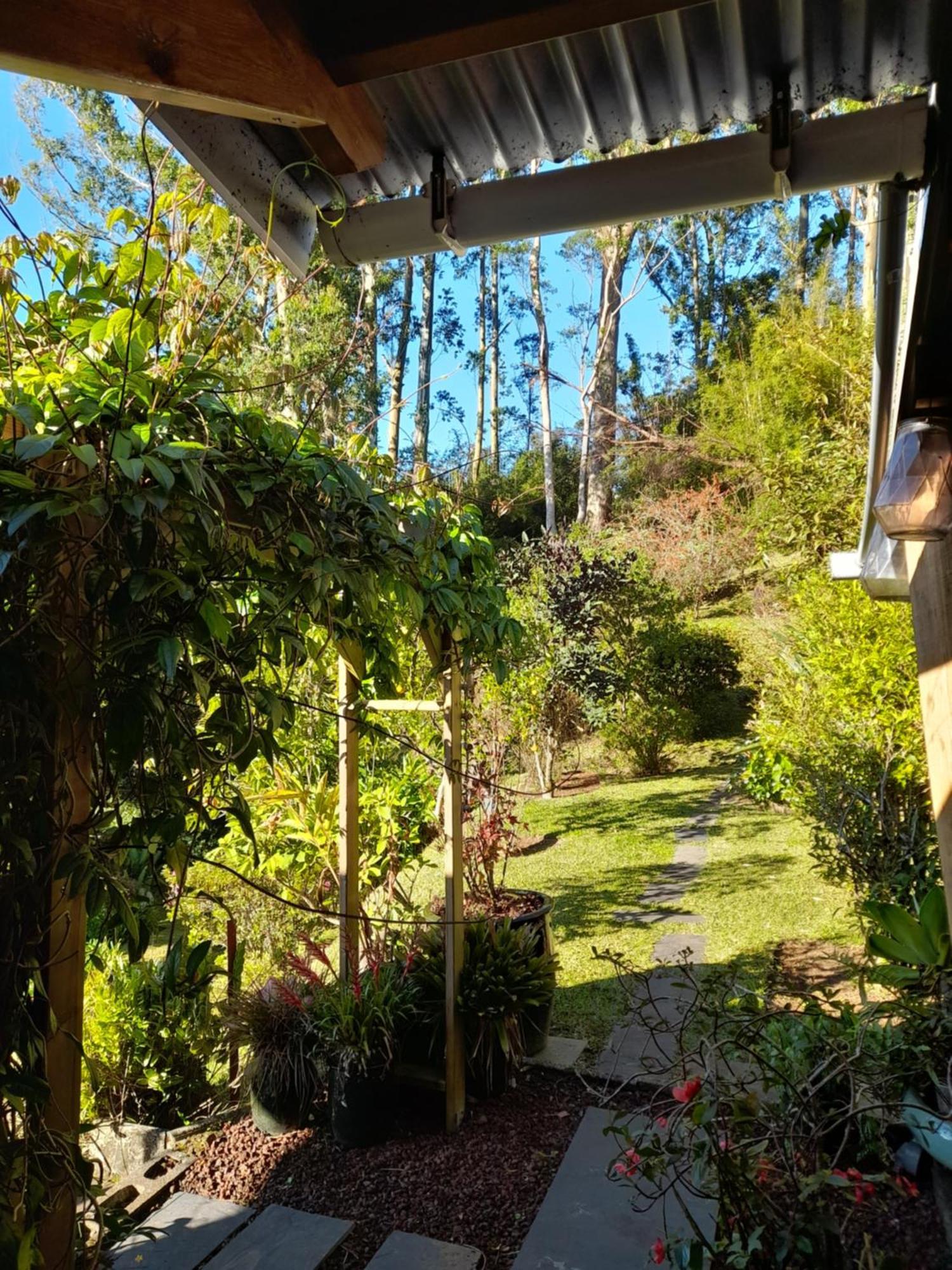 Le Val Rambaud Bed & Breakfast Saint-Denis Bagian luar foto